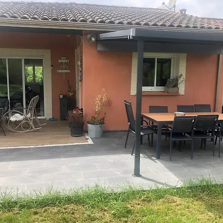 Pause Campagnarde Feriehus Saint-Jean-le-Comtal